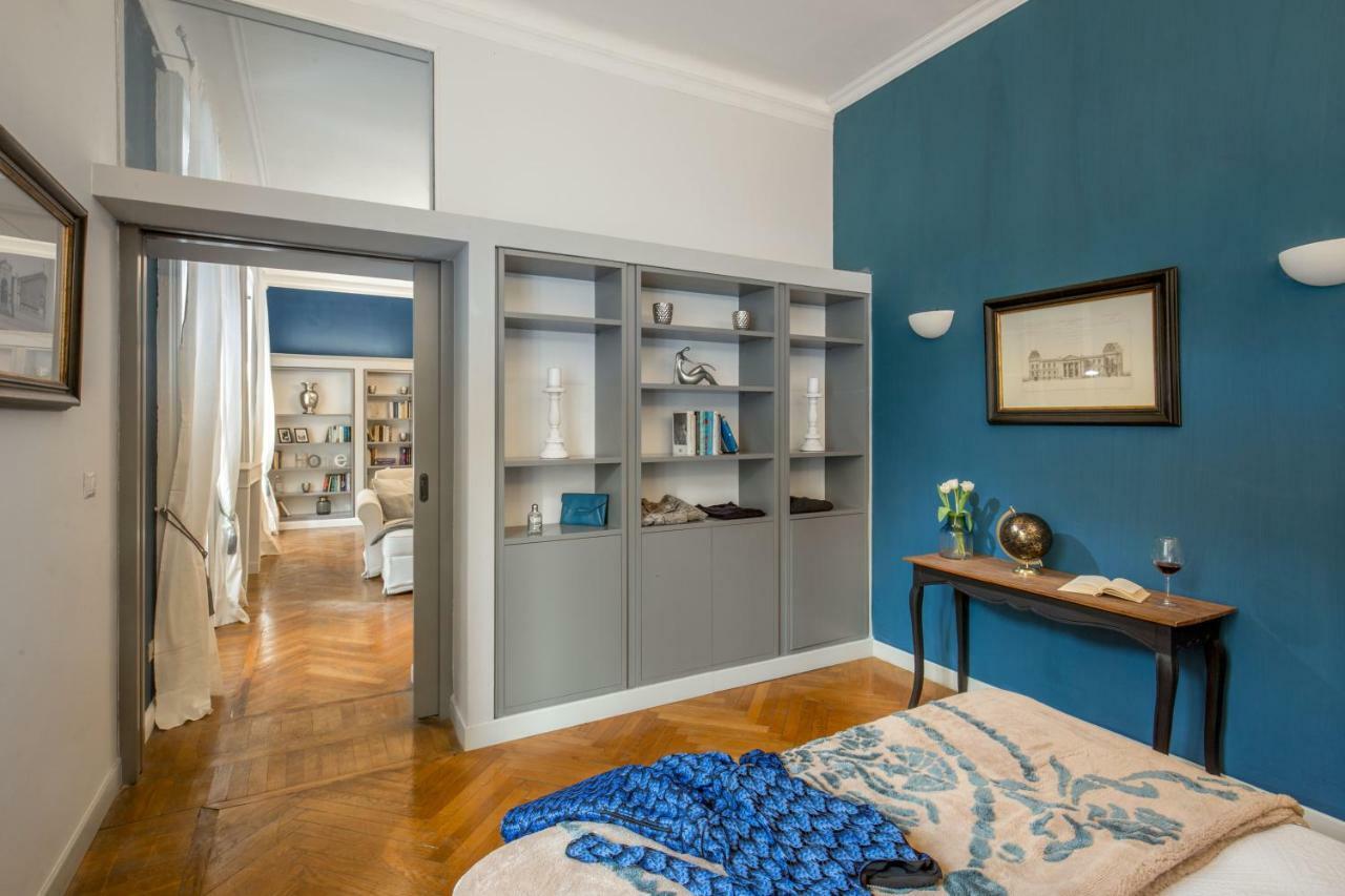 Daplace - Renzo Apartment Milan Bagian luar foto